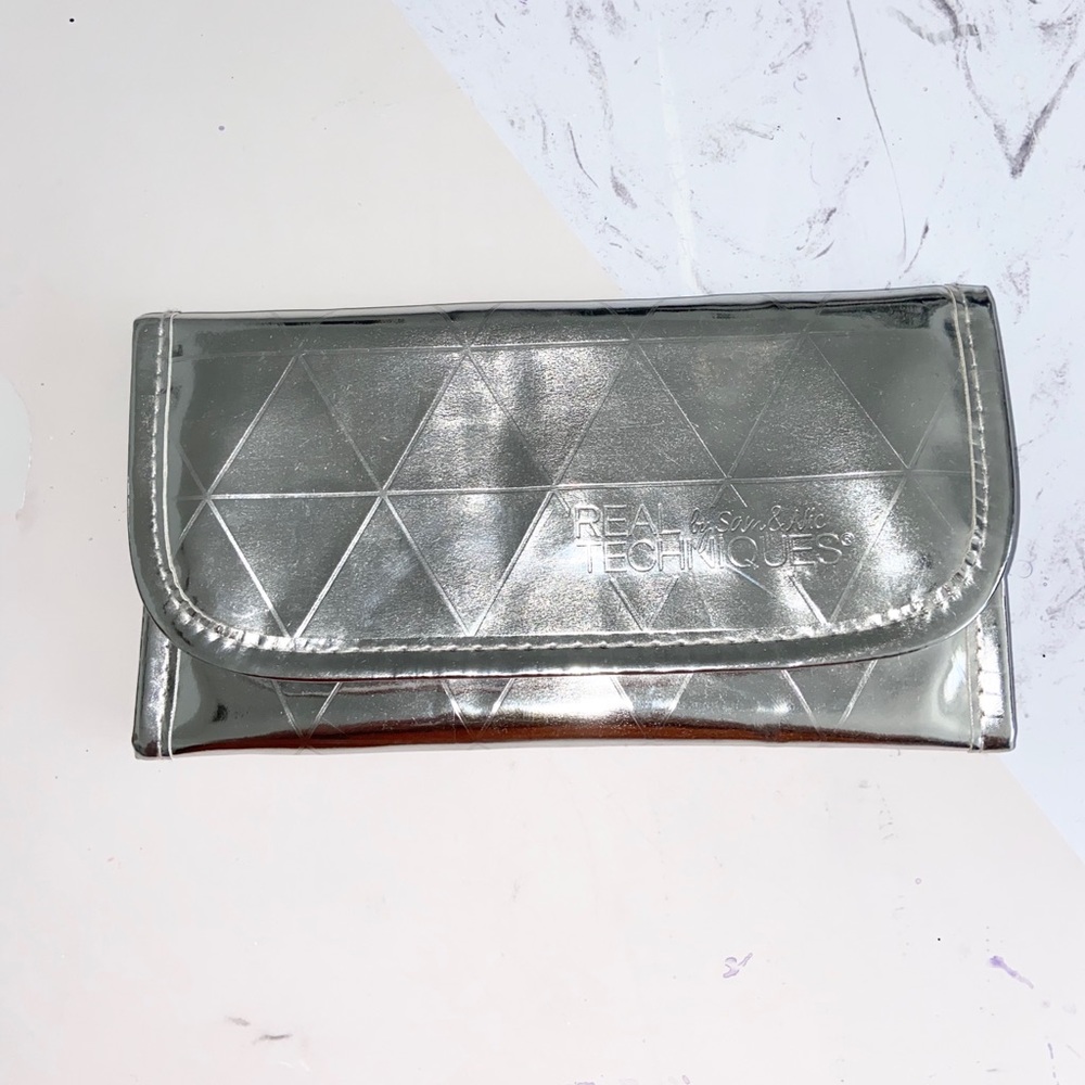Real Techniques Makeup Brush Holder